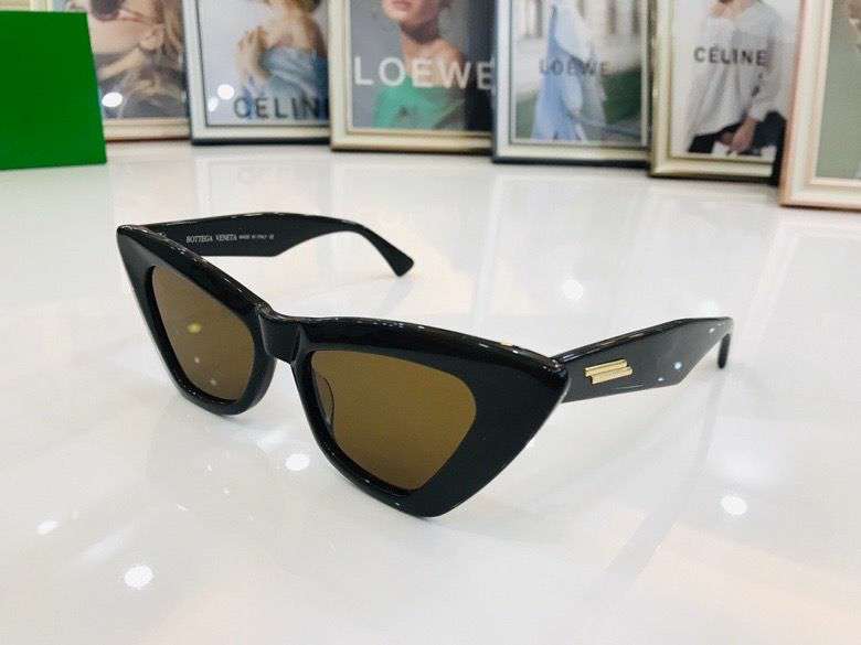 Picture of Bottega Veneta Sunglasses _SKUfw47687130fw